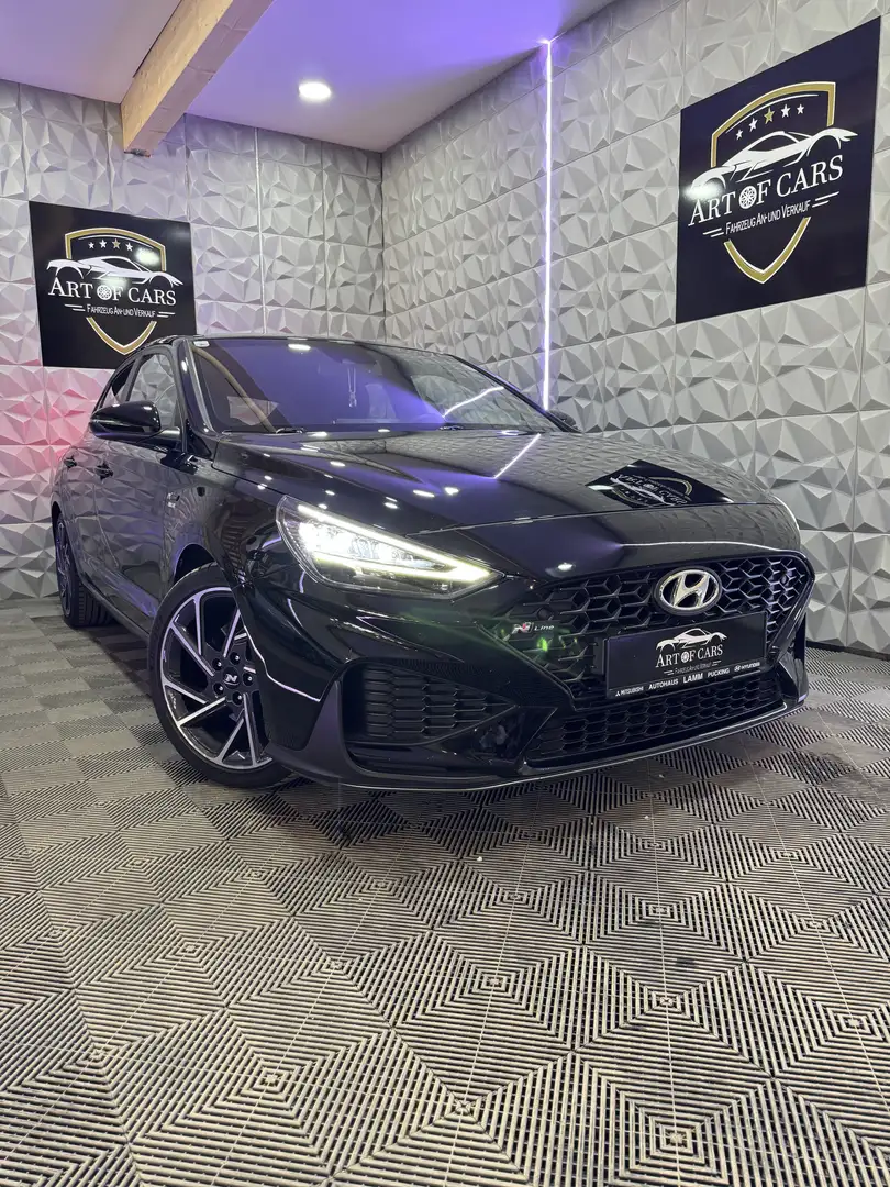 Vehicle image, number 2