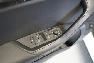 Vehicle image thumbnail, number 15