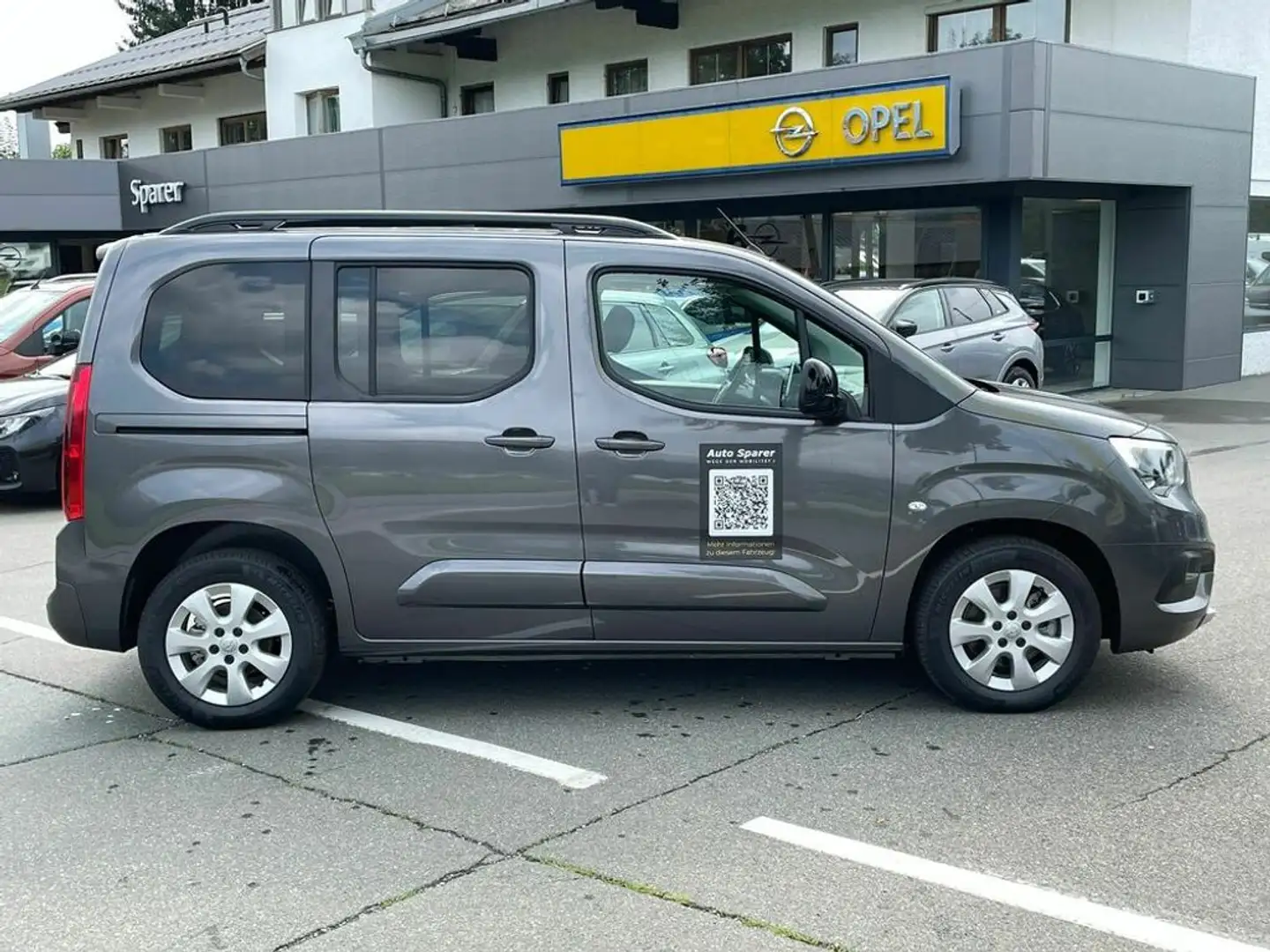 Vehicle image, number 5