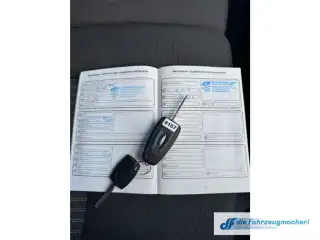Vehicle image thumbnail, number 17