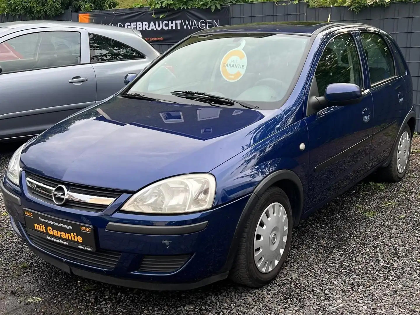 Vehicle image, number 3