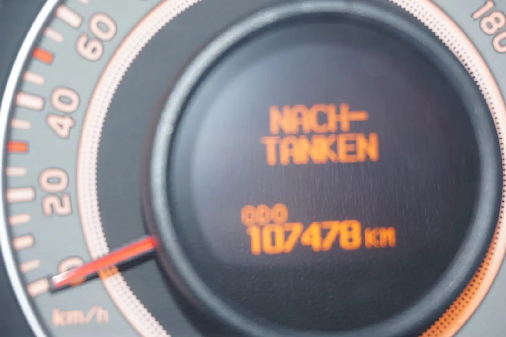 Vehicle image, number 20