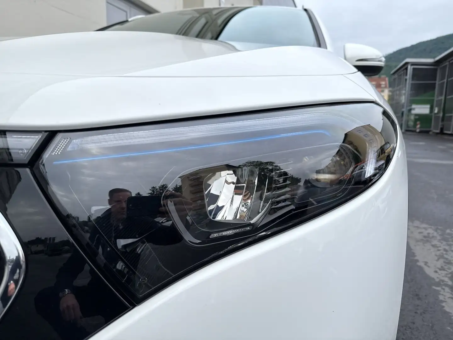 Vehicle image, number 14