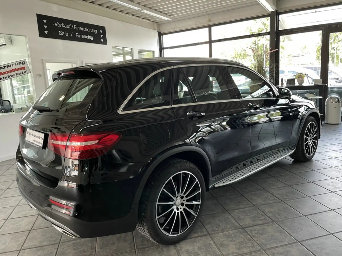 Vehicle image, number 7