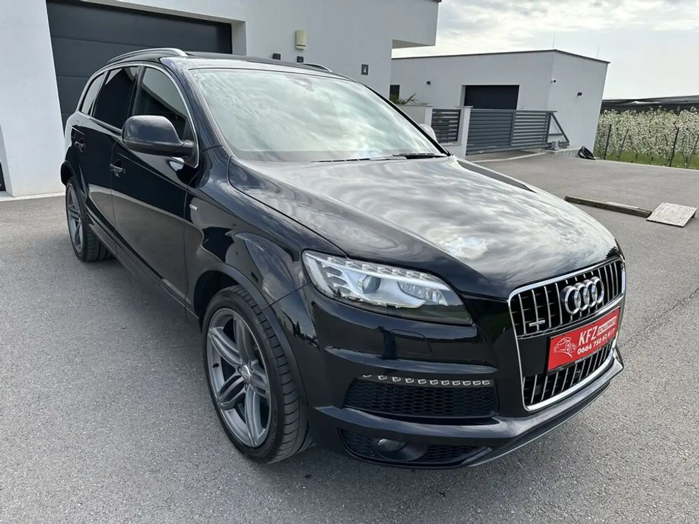 Vehicle image, number 4