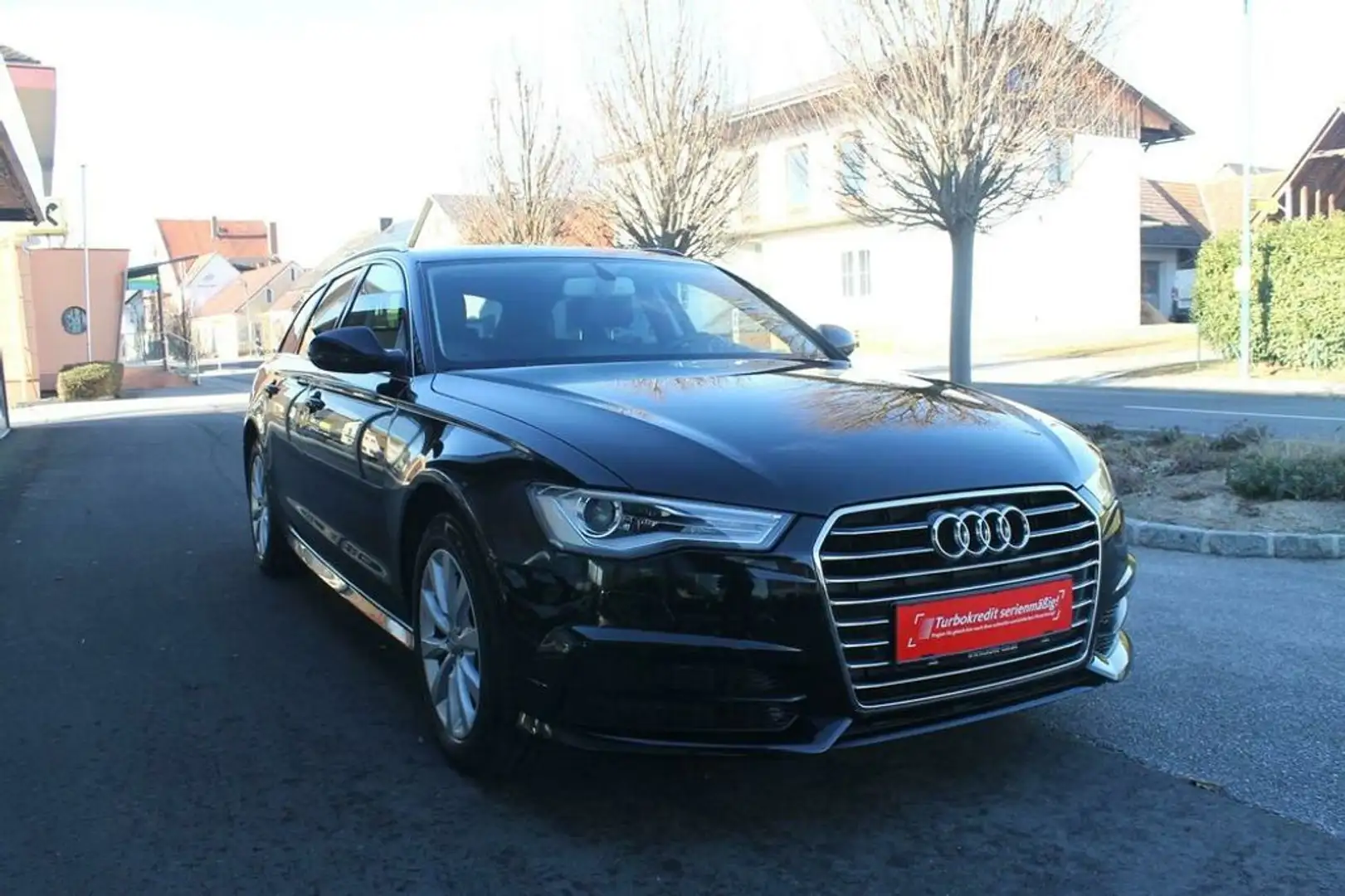 Vehicle image, number 3