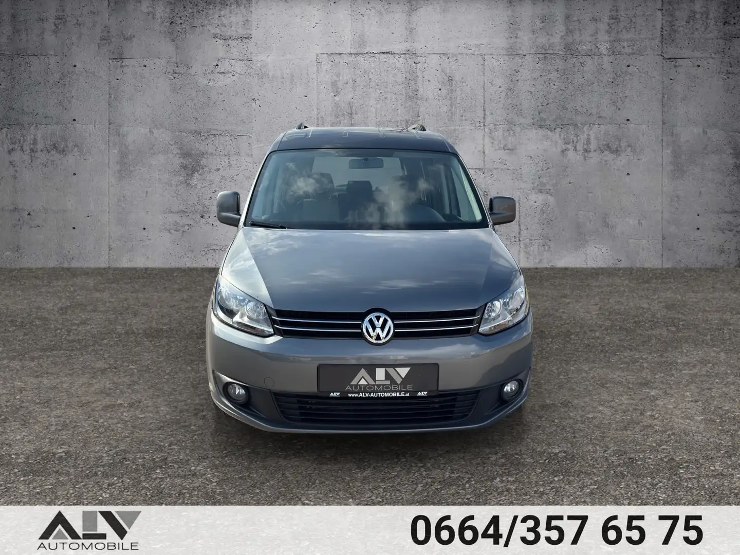 Vehicle image, number 5