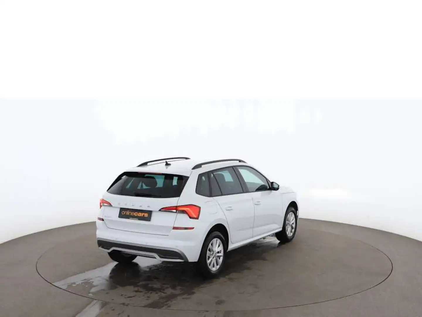 Vehicle image, number 3