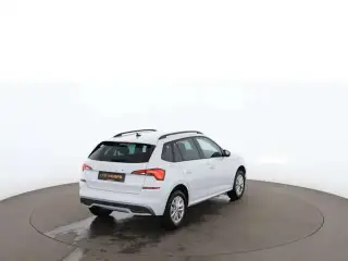 Vehicle image thumbnail, number 3