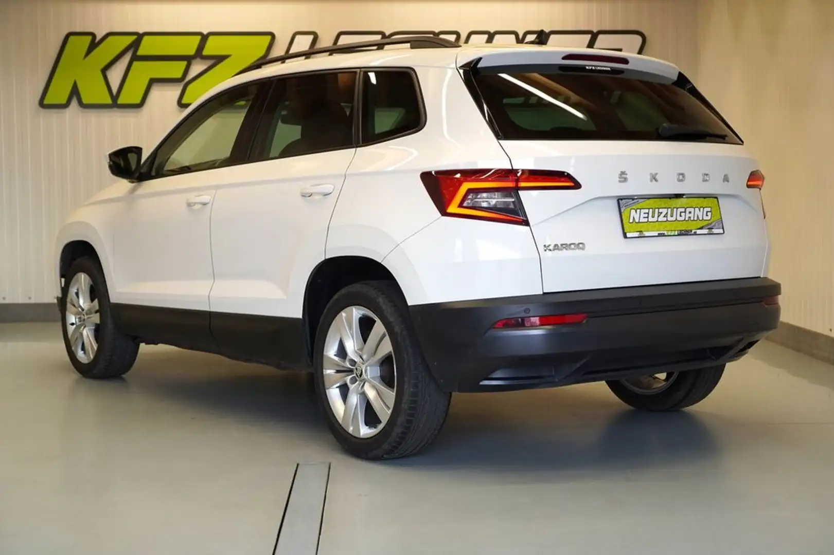 Vehicle image, number 7