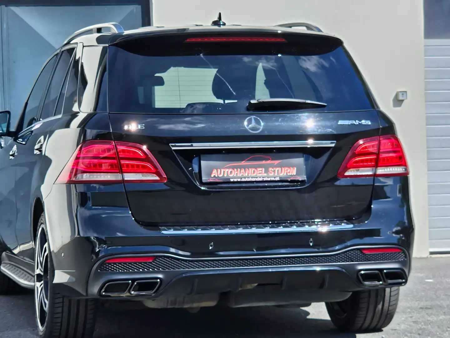Vehicle image, number 14