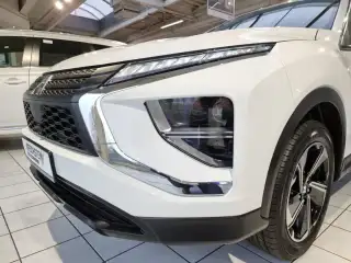 Vehicle image thumbnail, number 5