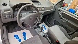 Vehicle image thumbnail, number 14