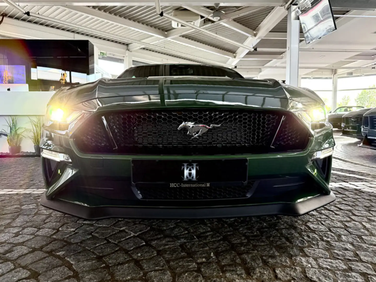 Vehicle image, number 2