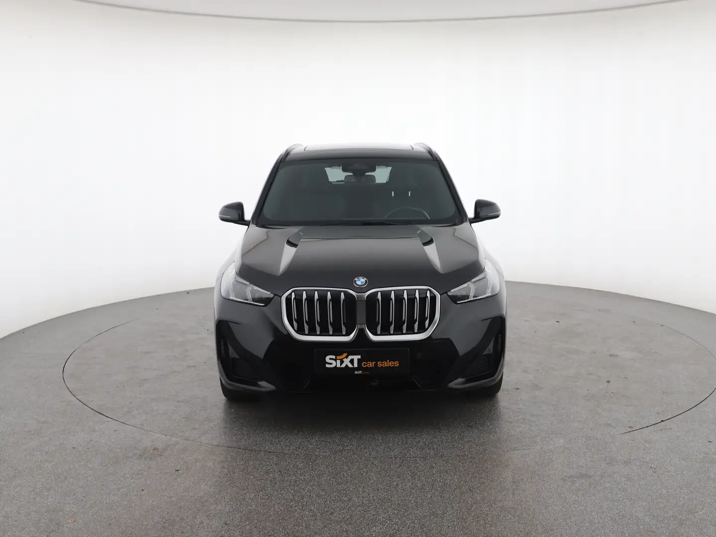 Vehicle image, number 2