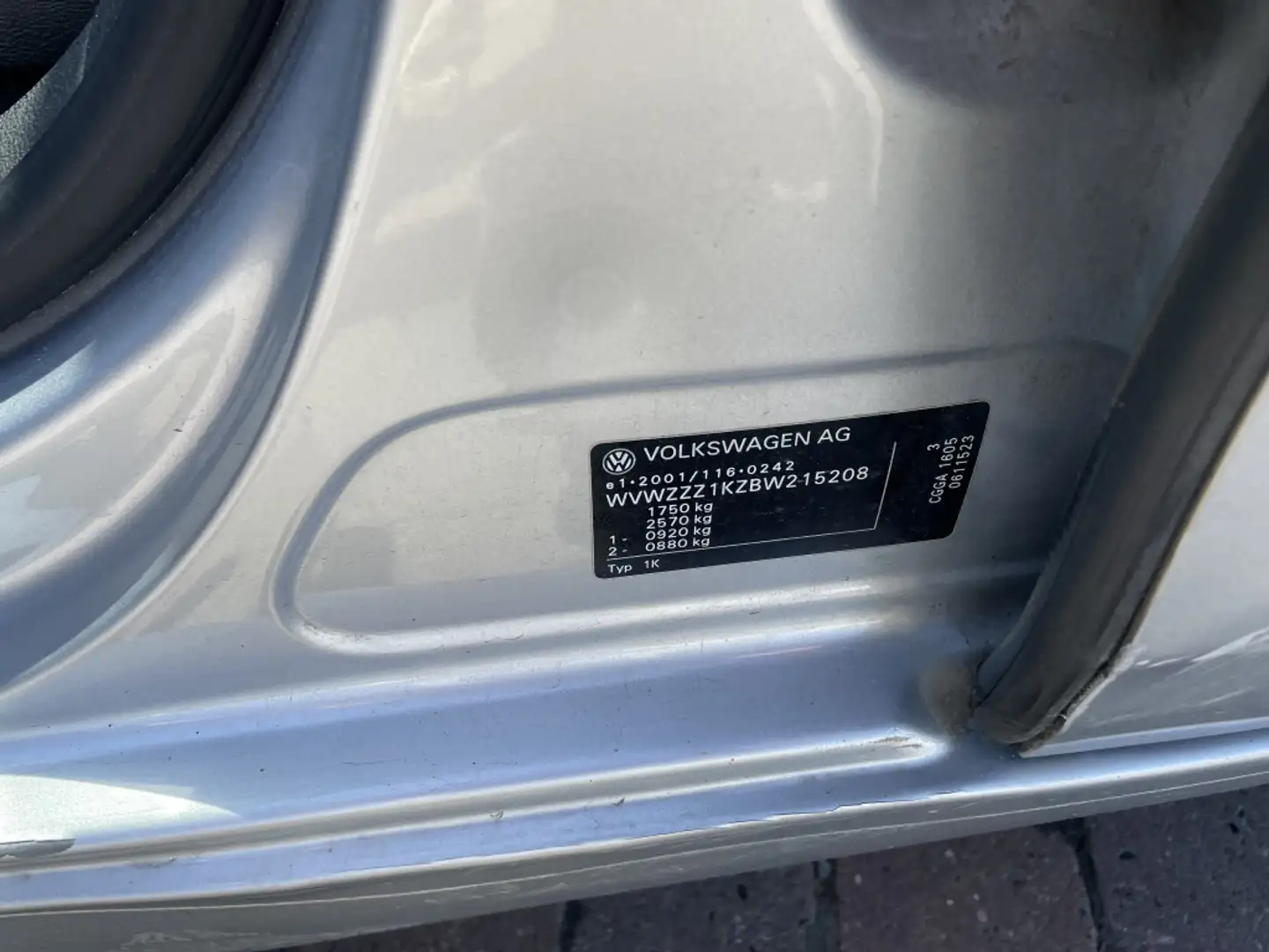 Vehicle image, number 13