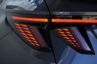 Vehicle image thumbnail, number 12