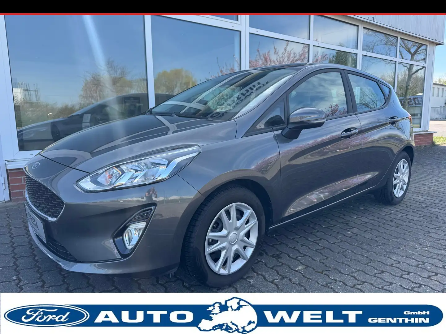Vehicle image, number 1