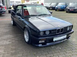 Vehicle image thumbnail, number 3