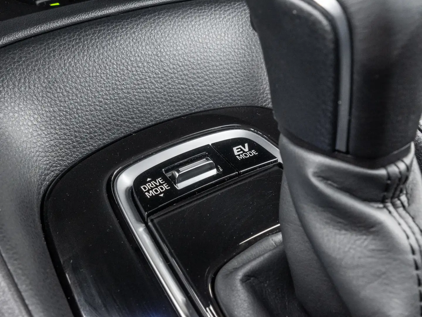 Vehicle image, number 19