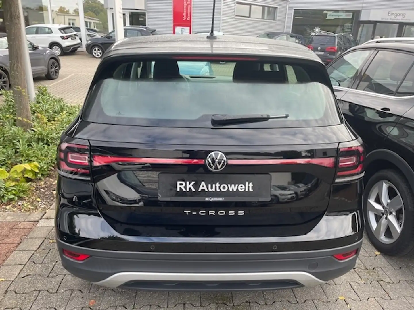 Vehicle image, number 5