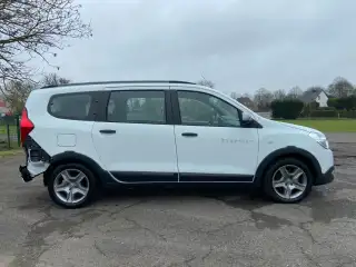 Vehicle image thumbnail, number 8