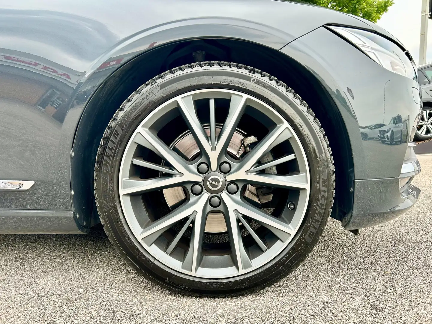 Vehicle image, number 7
