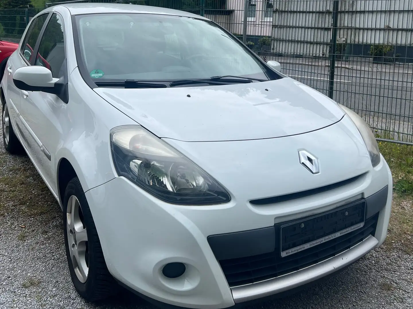 Vehicle image, number 2
