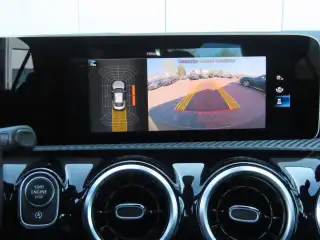 Vehicle image thumbnail, number 9
