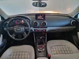 Vehicle image thumbnail, number 14