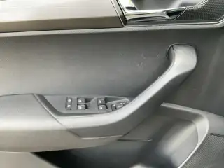 Vehicle image thumbnail, number 11