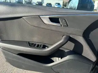 Vehicle image thumbnail, number 9