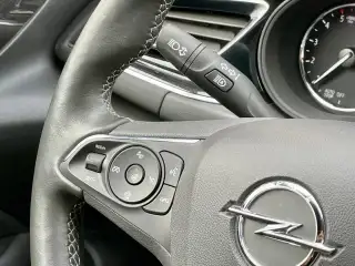 Vehicle image thumbnail, number 12