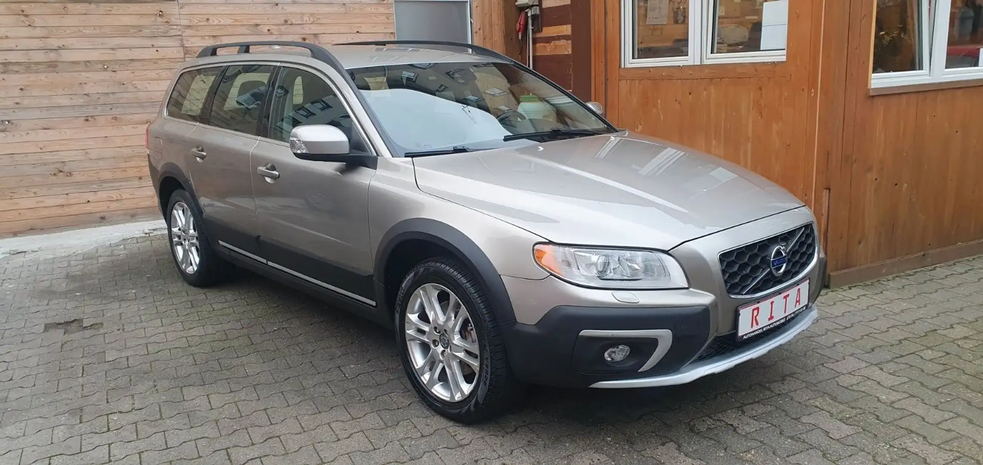 Vehicle image, number 2