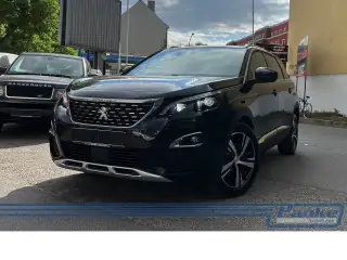 Vehicle image thumbnail, number 4