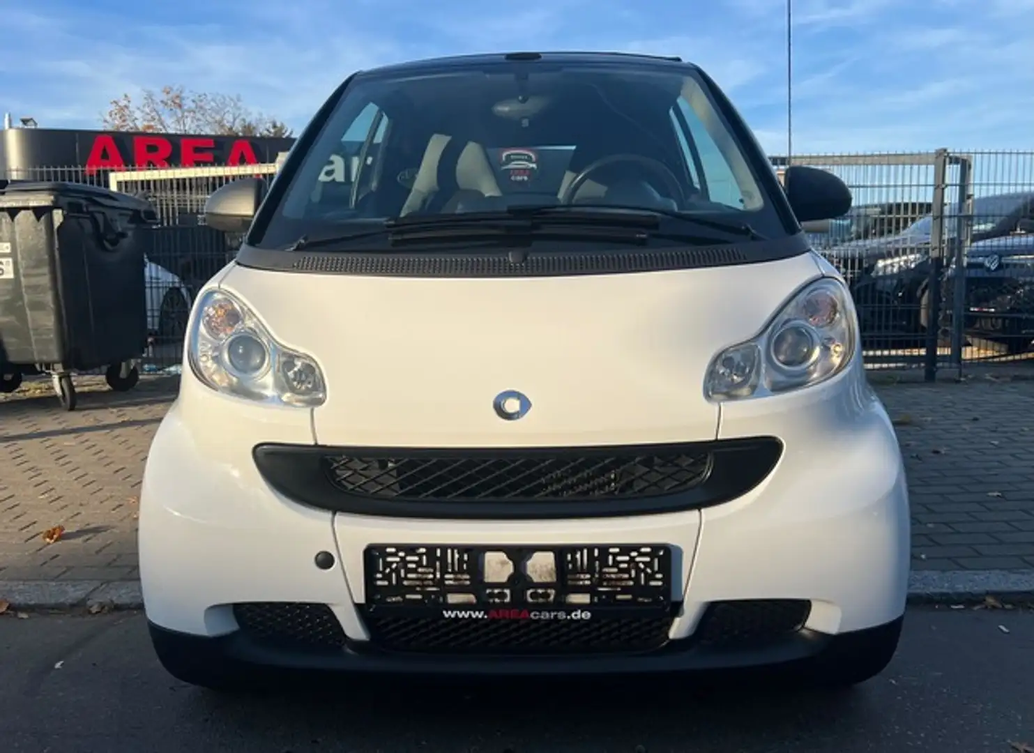 Vehicle image, number 4
