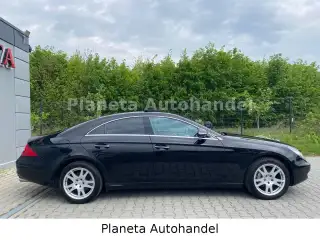 Vehicle image thumbnail, number 9
