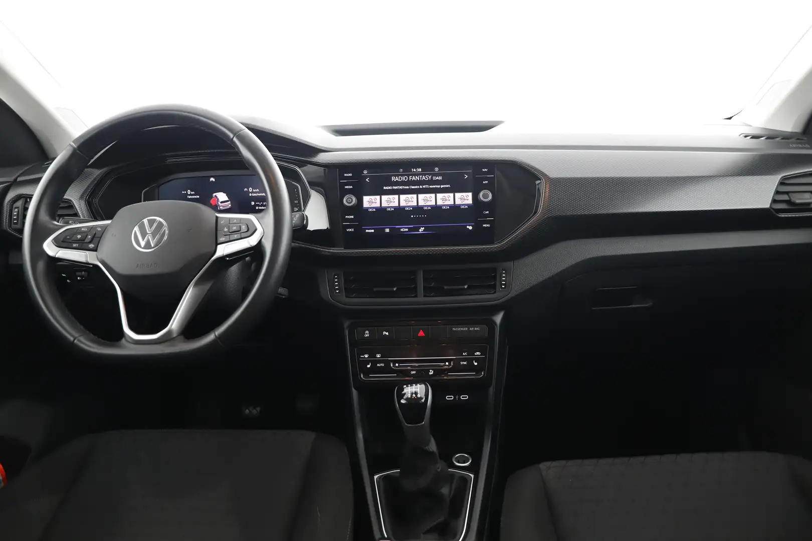 Vehicle image, number 10