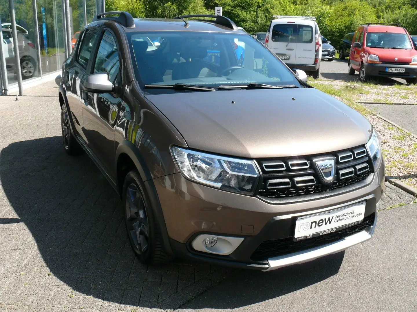 Vehicle image, number 11