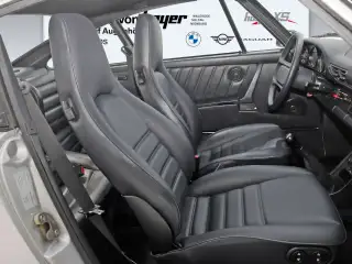 Vehicle image thumbnail, number 6