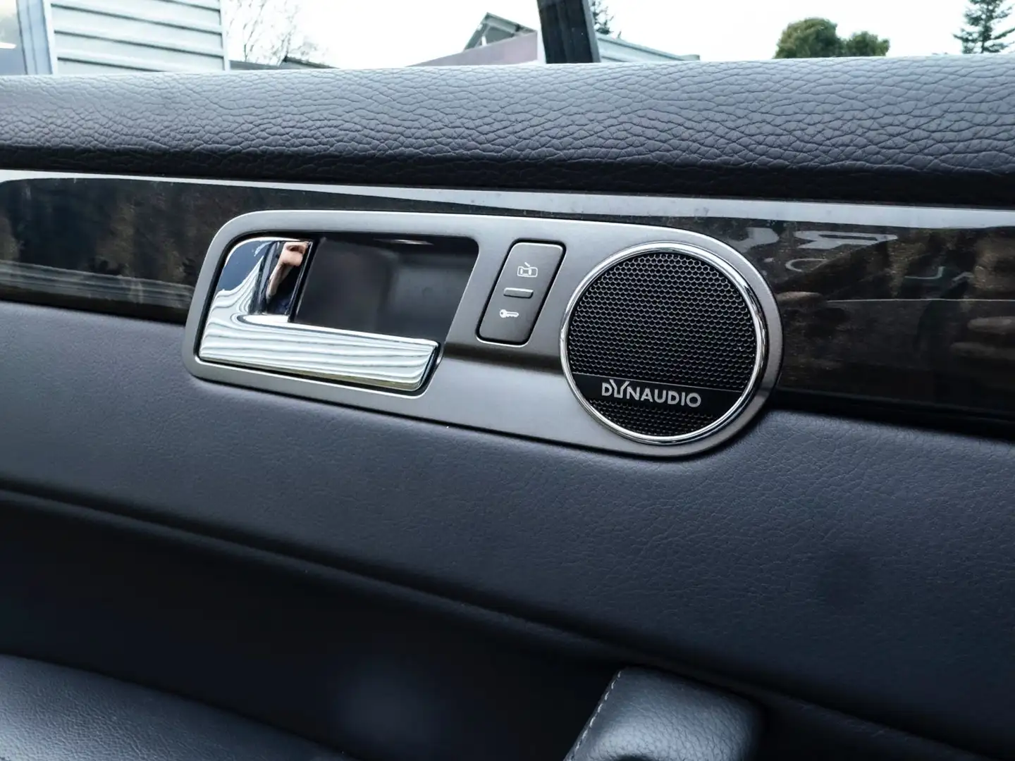 Vehicle image, number 14