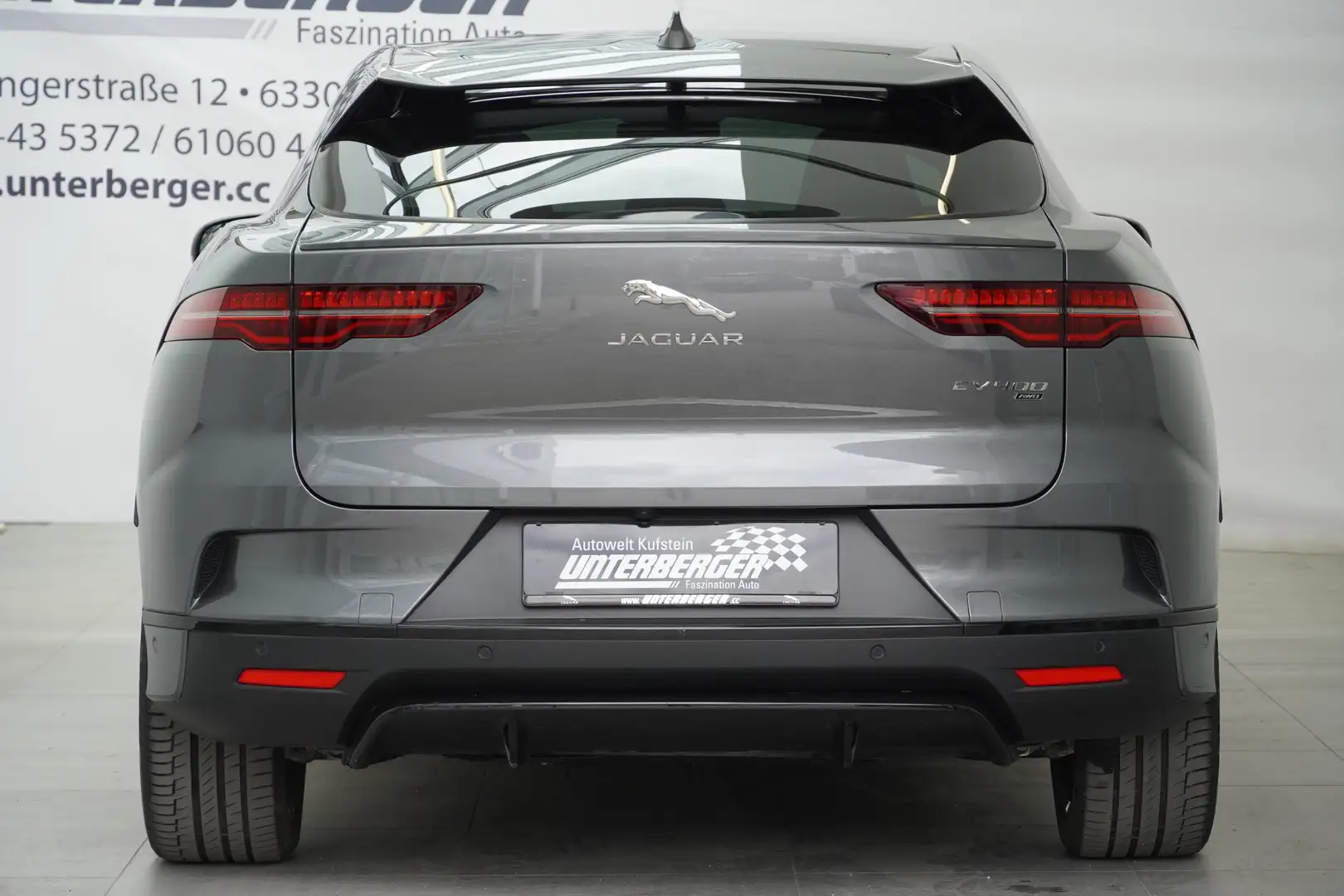 Vehicle image, number 11