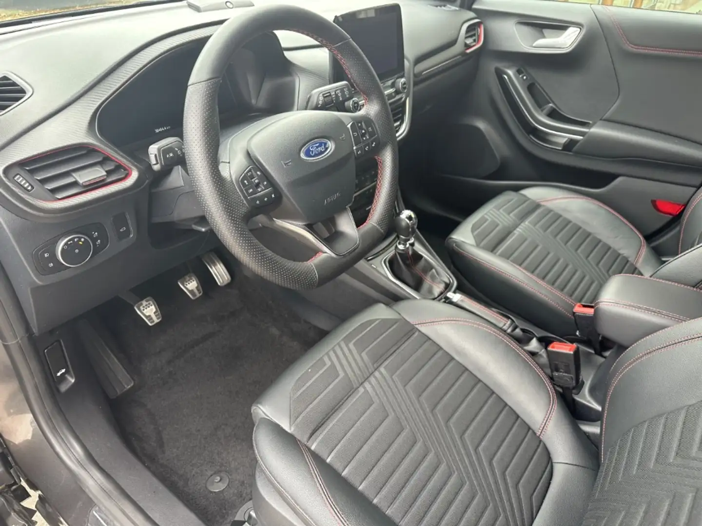 Vehicle image, number 7
