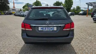 Vehicle image thumbnail, number 3