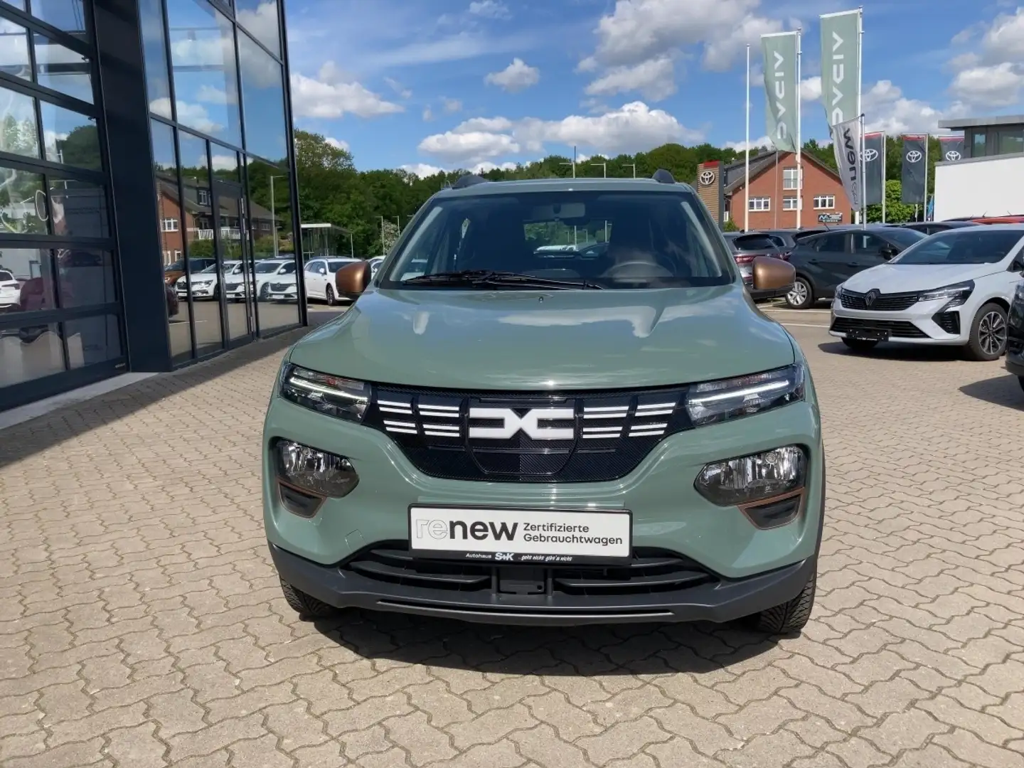 Vehicle image, number 6