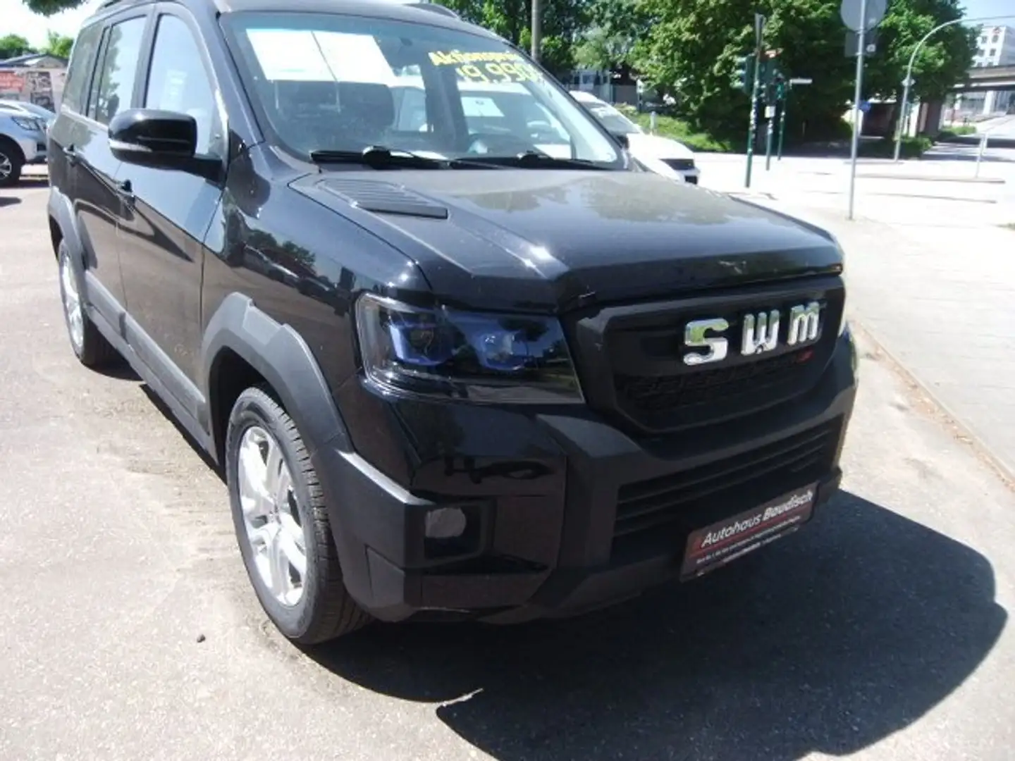 Vehicle image, number 2