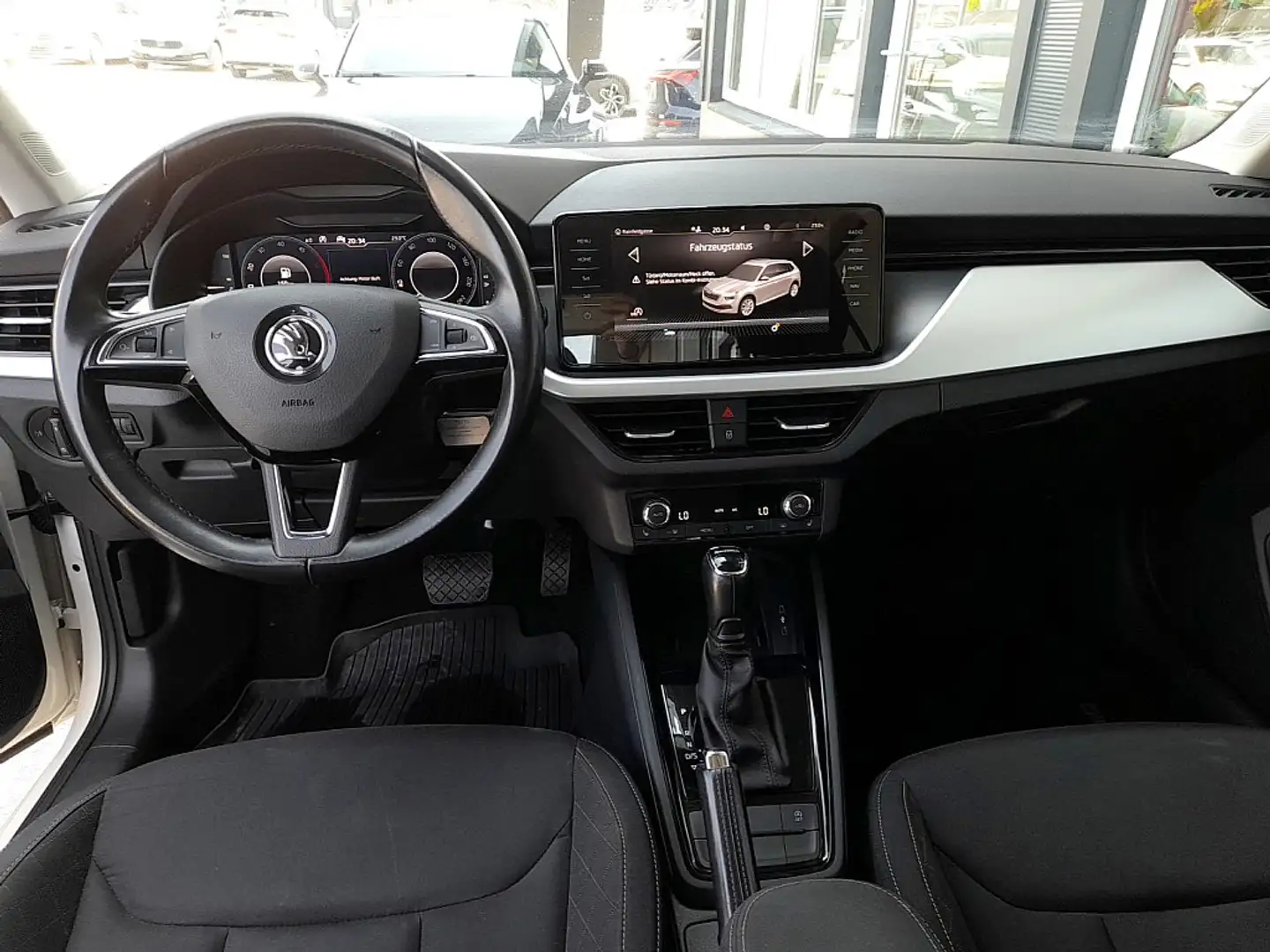 Vehicle image, number 3