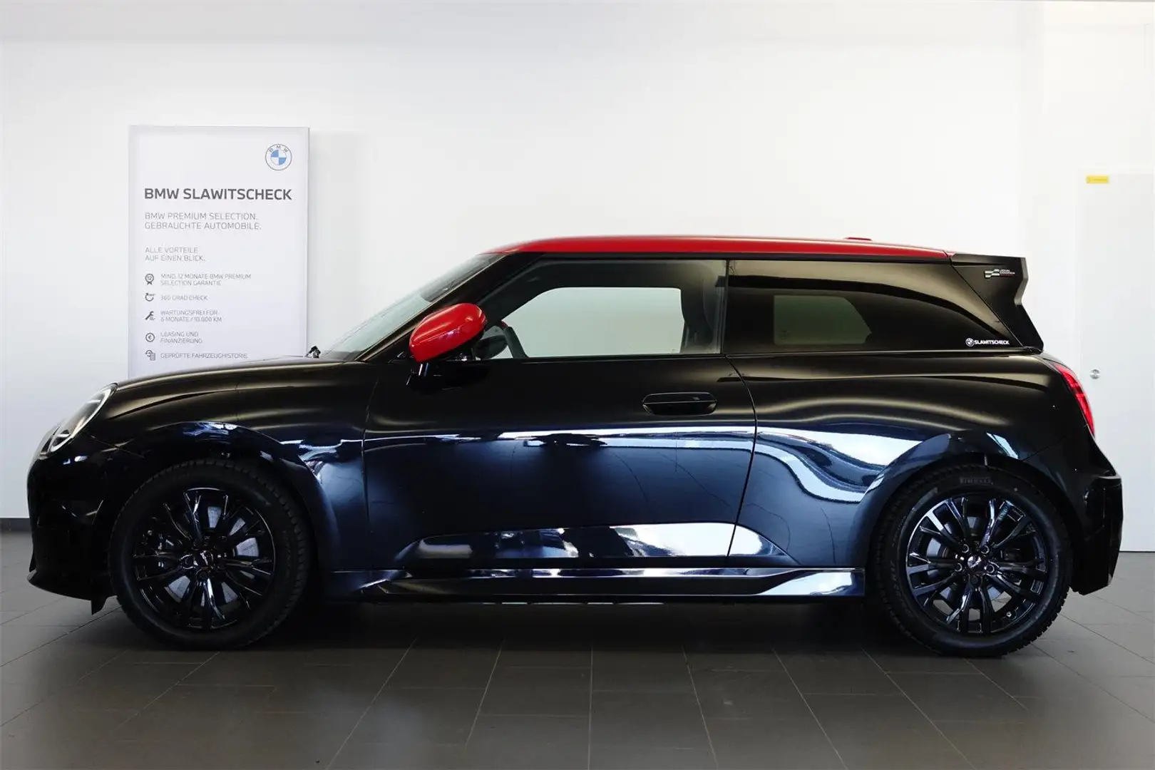 Vehicle image, number 3