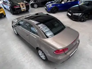 Vehicle image thumbnail, number 16