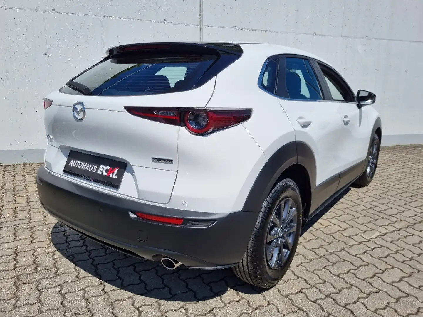 Vehicle image, number 5